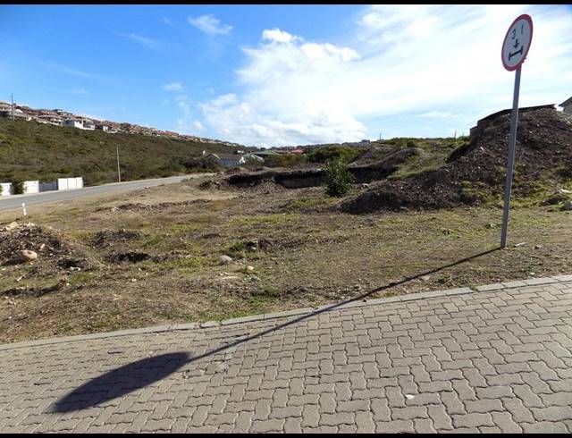 LAND FOR SALE IN SEEMEEU PARK